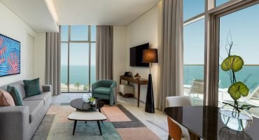 Ocean 1 Bedroom Suite Living Room