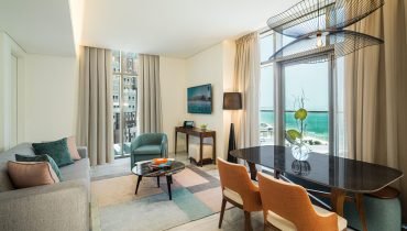 Palm Seaview 1 Bedroom Suite Dining Area